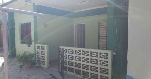 Casa de 2 cuartos, 1 baño y 1 garaje por $ 40.000 en Cienfuegos, Cienfuegos