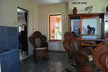 Casa de 3 cuartos y 4 baños por $ 150.000 en Playa, La Habana