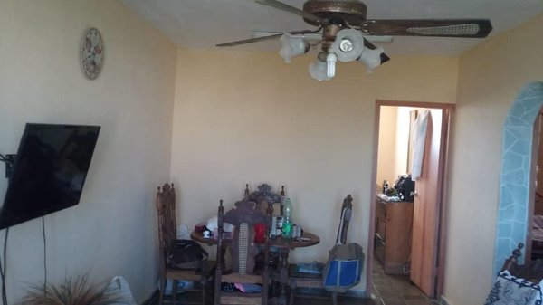 Apartamento de 2 cuartos y 1 baño por $ 22.000 en La Habana/Playa/Miramar