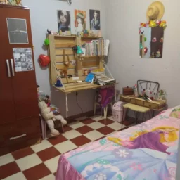 Casa de 5 cuartos y 2 baños por $ 40.000