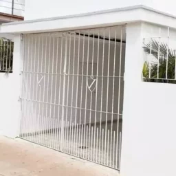 Casa de 4 cuartos, 3 baños y 1 garaje por $ 170.000