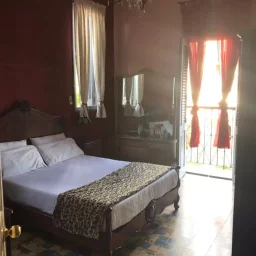 Casa de 4 cuartos, 4 baños y 1 garaje por $ 250.000