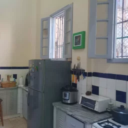 Casa de 4 cuartos, 4 baños y 1 garaje por $ 250.000