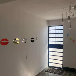 Casa de 8 cuartos, 6 baños y 1 garaje por $ 79.000