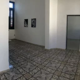 Casa de 8 cuartos, 6 baños y 1 garaje por $ 79.000