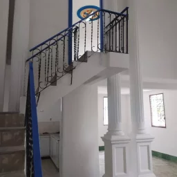 Casa de 8 cuartos, 6 baños y 1 garaje por $ 79.000