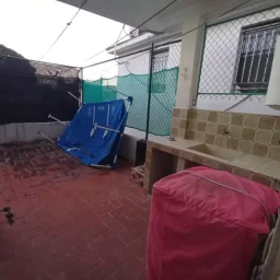 Casa de 4 cuartos, 3 baños y 1 garaje por $ 80.000