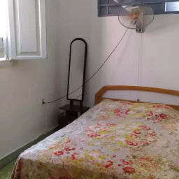 Casa de 2 cuartos y 1 baño por $ 10.000