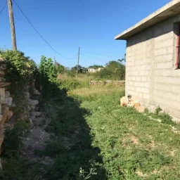 Casa de 3 cuartos, 3 baños y 1 garaje por $ 35.000