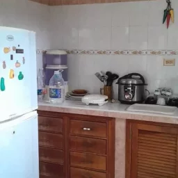 Casa de 3 cuartos y 3 baños por $ 250.000