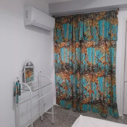 Apartamento de 3 cuartos y 1 baño por $ 20.000