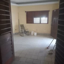 Casa de 7 cuartos y 7 baños por $ 350.000