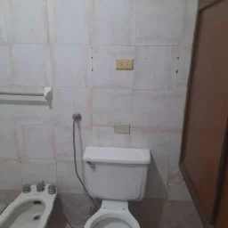 Casa de 7 cuartos y 7 baños por $ 350.000