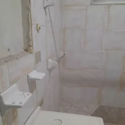 Casa de 7 cuartos y 7 baños por $ 350.000