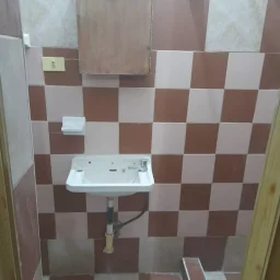 Casa de 7 cuartos y 7 baños por $ 350.000