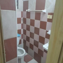 Casa de 7 cuartos y 7 baños por $ 350.000