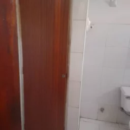 Casa de 7 cuartos y 7 baños por $ 350.000