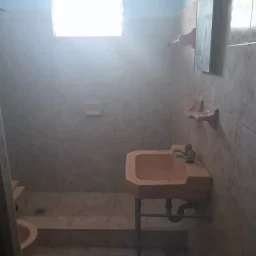 Casa de 7 cuartos y 7 baños por $ 350.000