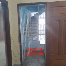 Casa de 7 cuartos y 7 baños por $ 350.000