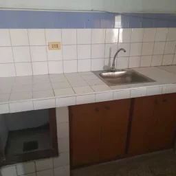 Casa de 7 cuartos y 7 baños por $ 350.000