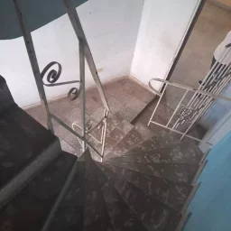 Casa de 7 cuartos y 7 baños por $ 350.000