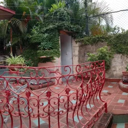 Casa de 5 cuartos y 4 baños por $ 160.000