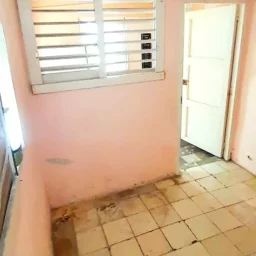 Casa de 3 cuartos y 2 baños por $ 31.000