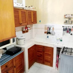 Casa de 3 cuartos y 2 baños por $ 31.000