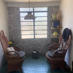 Casa de 2 cuartos y 1 baño por $ 14.000