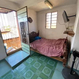 Casa de 2 cuartos y 1 baño por $ 14.000