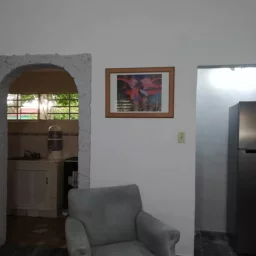 Casa de 2 cuartos y 1 baño por $ 25.000