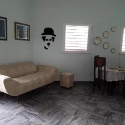 Casa de 2 cuartos y 1 baño por $ 25.000