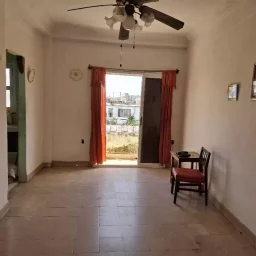 Apartamento de 2 cuartos y 1 baño por $ 17.000