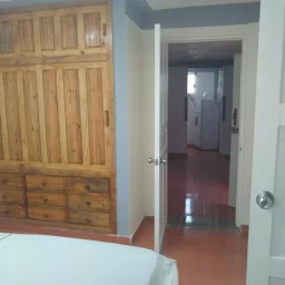 Casa de 2 cuartos y 2 baños por $ 45.000