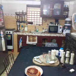 Casa de 6 cuartos y 3 baños por $ 25.000