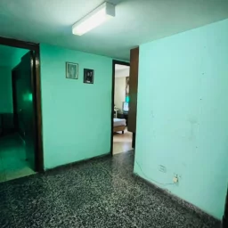 Casa de 3 cuartos, 3 baños y 1 garaje por $ 85.000