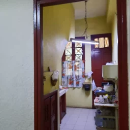 Casa de 3 cuartos y 2 baños por $ 75.000