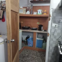 Apartamento de 3 cuartos y 2 baños por $ 150.000