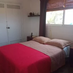 Apartamento de 3 cuartos y 2 baños por $ 150.000