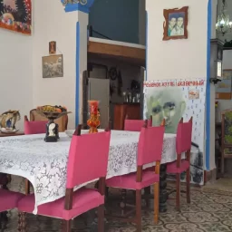 Casa de 7 cuartos y 5 baños por $ 45.000