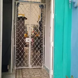 Casa de 7 cuartos y 5 baños por $ 45.000