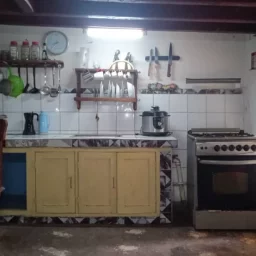 Casa de 7 cuartos y 5 baños por $ 45.000