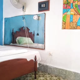 Casa de 7 cuartos y 5 baños por $ 45.000