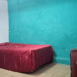 Casa de 7 cuartos y 5 baños por $ 45.000