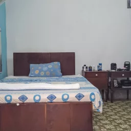 Casa de 7 cuartos y 5 baños por $ 45.000