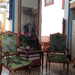 Casa de 7 cuartos y 5 baños por $ 45.000