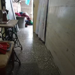 Casa de 2 cuartos y 2 baños por $ 7.000