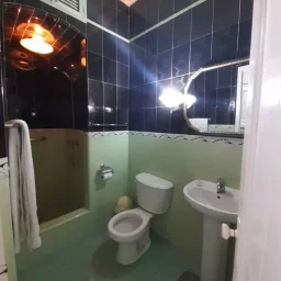 Casa de 4 cuartos y 4 baños por $ 95.000