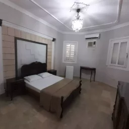 Casa de 4 cuartos y 4 baños por $ 95.000