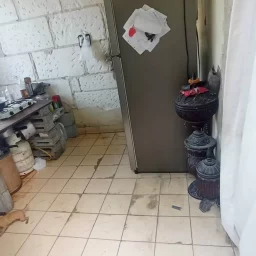 Casa de 5 cuartos y 4 baños por $ 200.000